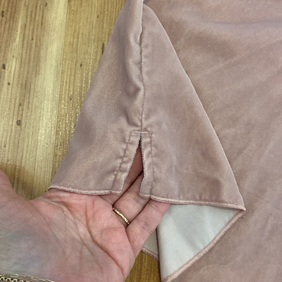 VICTORIA’S SECRET velvet ruffle strap camisole Large - Picture 4 of 8